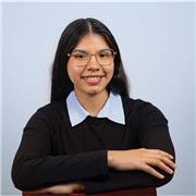 Hablo español nativo, soy licenciada en psicología y me proyecto dictado clases de español a personas que estén interesadas